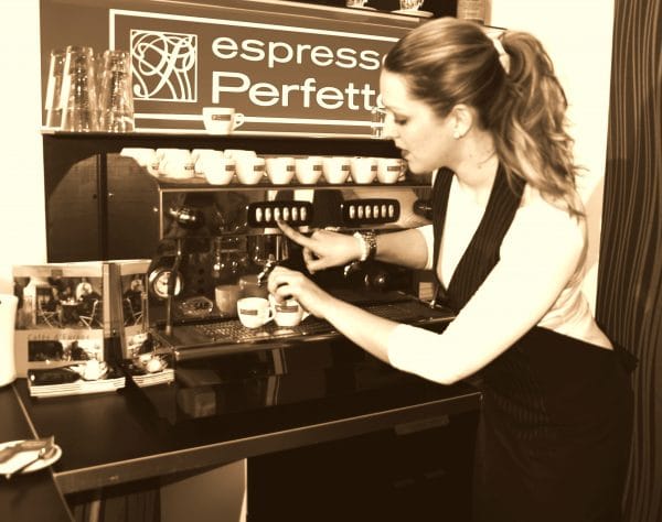 BARISTA COFFEE & SCHOOL Professional 2 napos Tanfolyam - Image 7